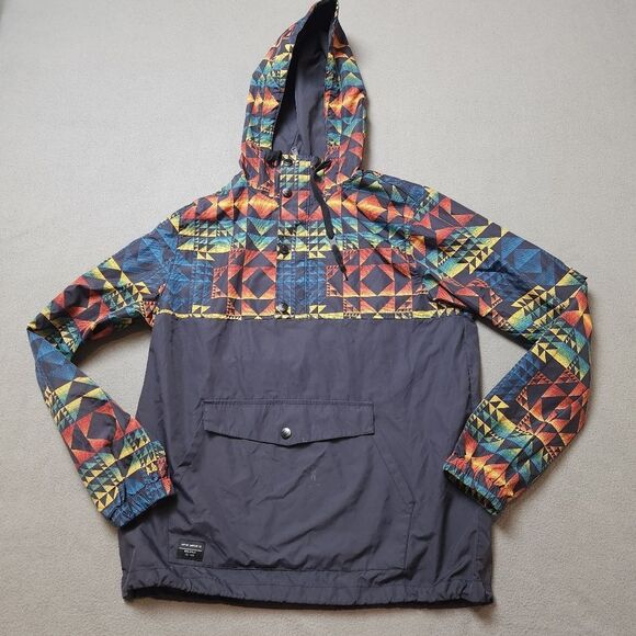 Empyre Surplus Co - Hooded jacket with pocket - Medium Aztec Print Windbreaker - Picture 1 of 13